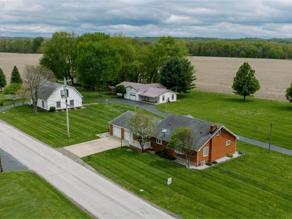 8010 Elson Street SE, Waynesburg, OH 44688