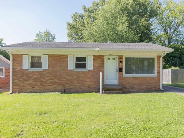 2017 Ridgeway Avenue, Evansville, IN 47714