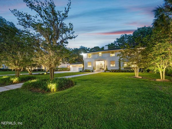 944 ELDER Lane, Jacksonville, FL 32207
