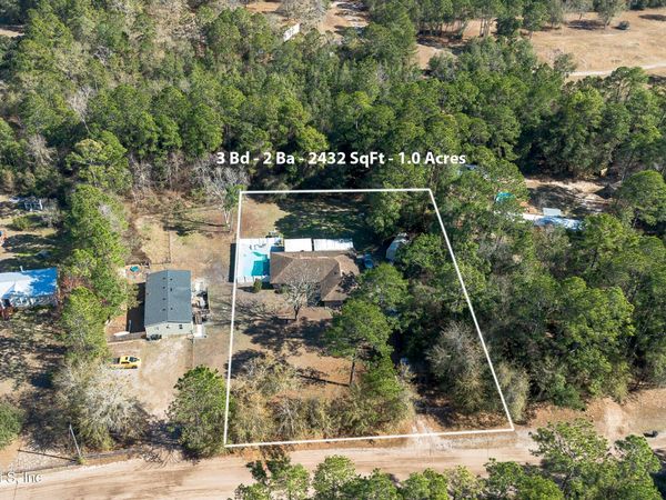 2435 RANGE LINE Road, Middleburg, FL 32068