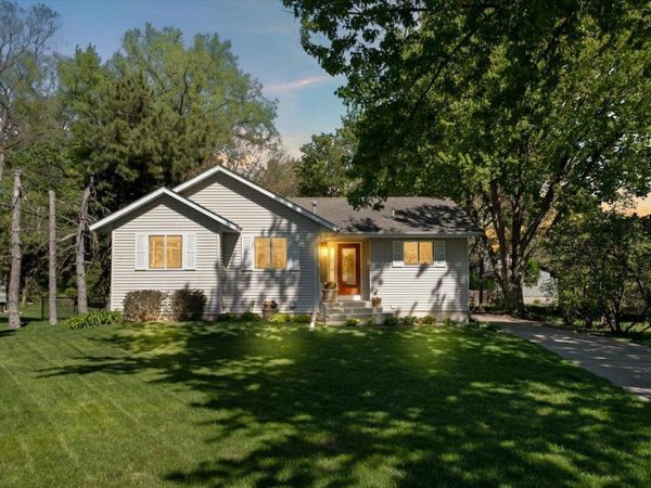 3210 Scott Avenue N, Golden Valley, MN 55422