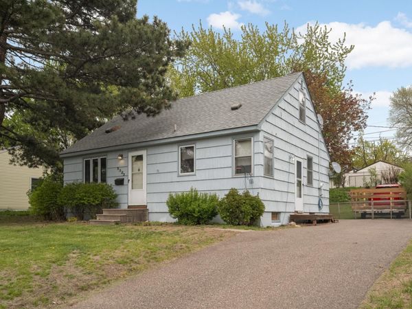 5323 6th Street NE, Fridley, MN 55421