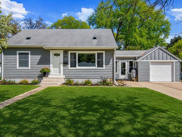4936 Abbott Avenue N, Brooklyn Center, MN 55429