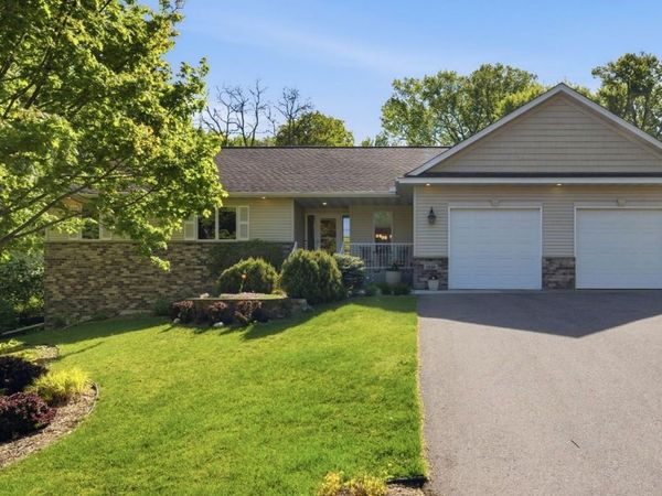 1646 Mayfield Heights Road , Mendota Heights, MN 55118