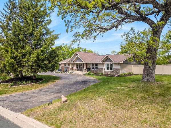 6420 Bluff Drive , Bloomington, MN 55438