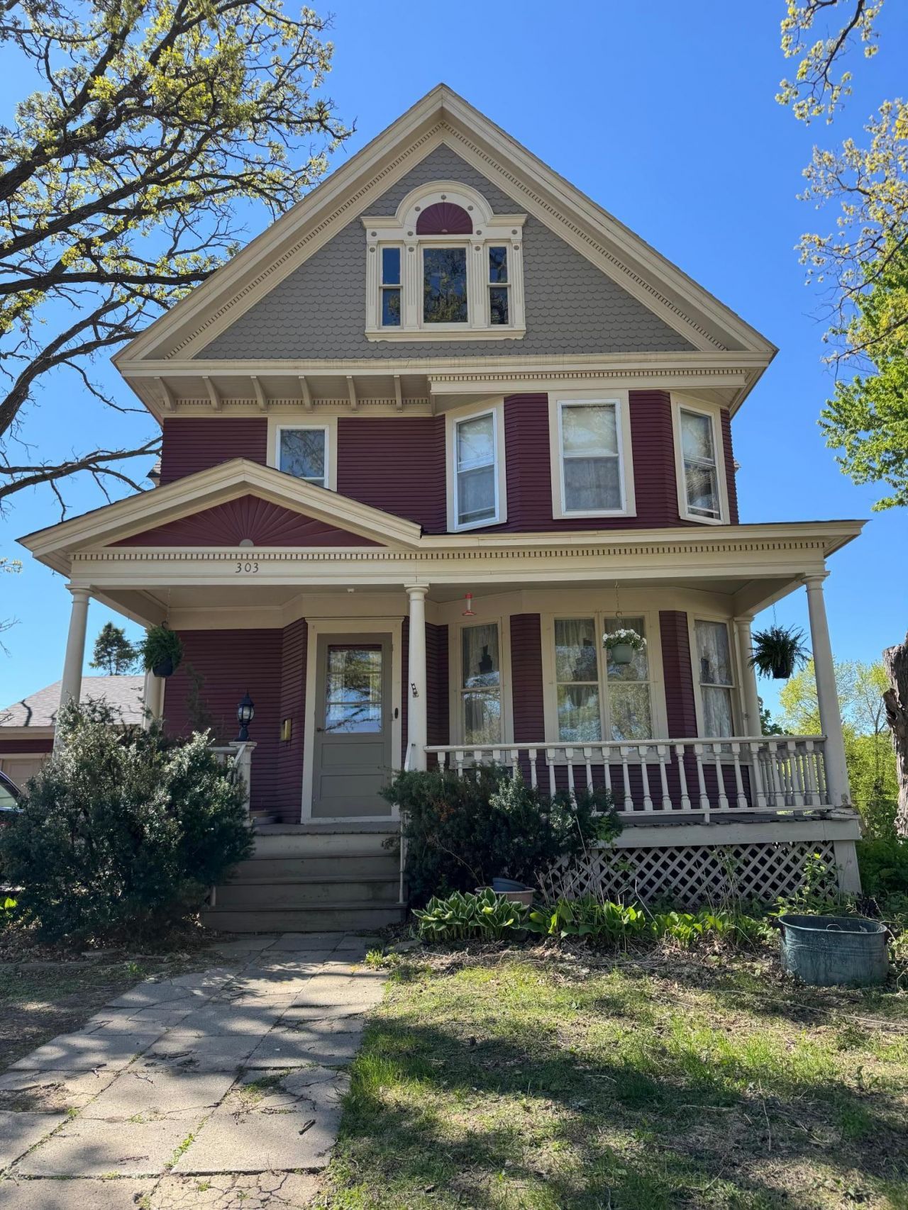 303 E Academy Street , Owatonna, MN 55060