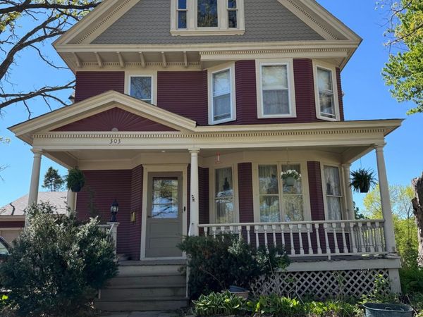 303 E Academy Street , Owatonna, MN 55060