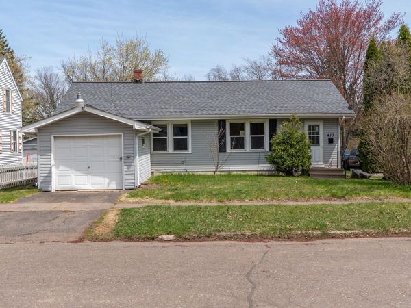 413 Carlton Avenue W, Cloquet, MN 55720