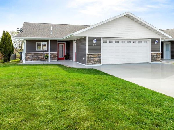 2314 Westgate Drive , Hawley, MN 56549