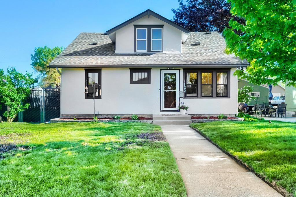122 W Douglas Street, South Saint Paul, MN 55075