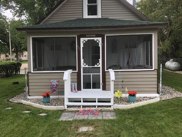 405 Hoff Avenue , Vining, MN 56588