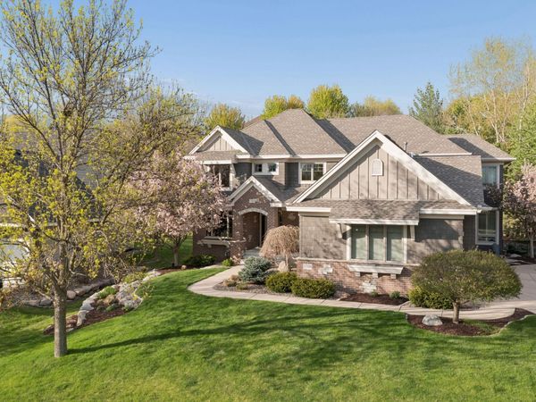 11356 Entrevaux Drive, Eden Prairie, MN 55347