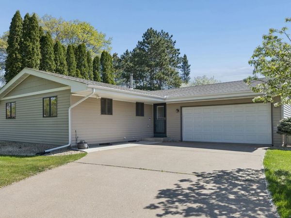 2439 Walnut Avenue, New Brighton, MN 55112