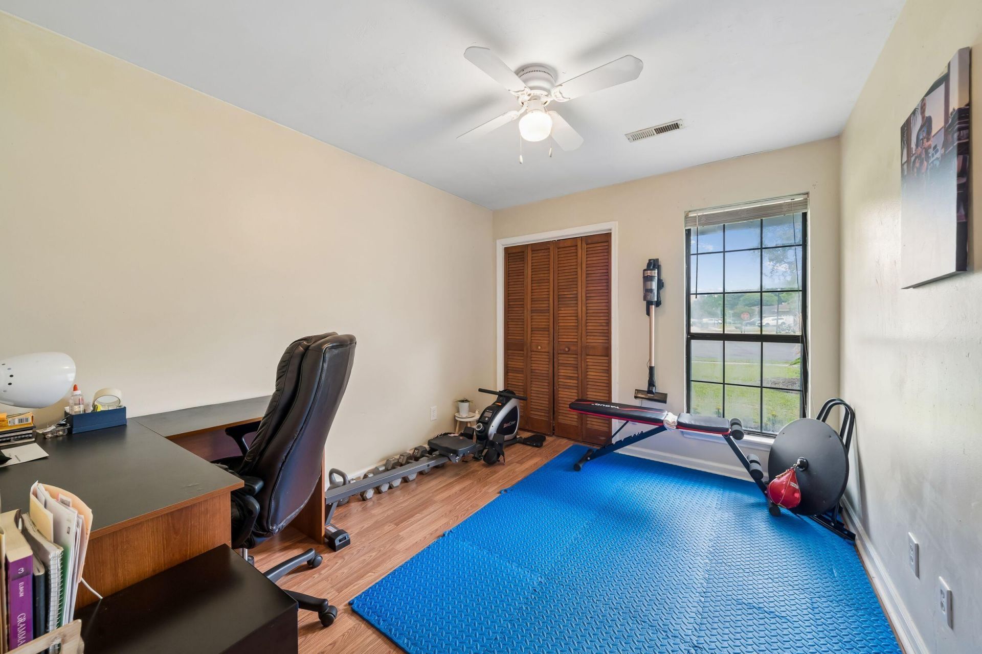 410 Fox Hunt Road Photo 16