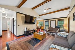 410 Fox Hunt Road photo 4