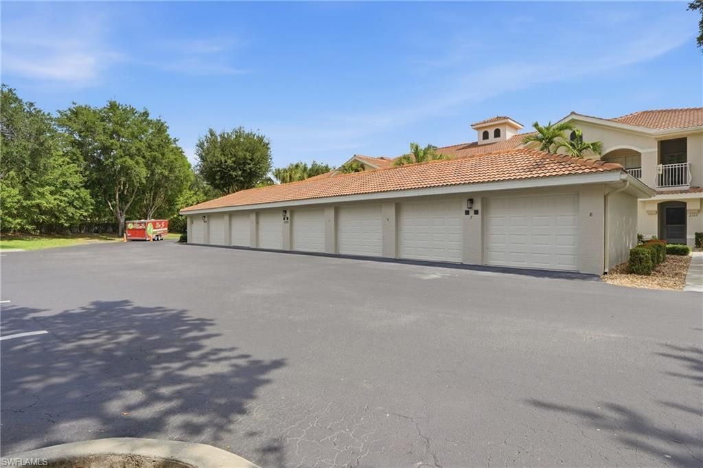 3039 Horizon Ln, Unit 2105, Naples, FL 34109 Photo