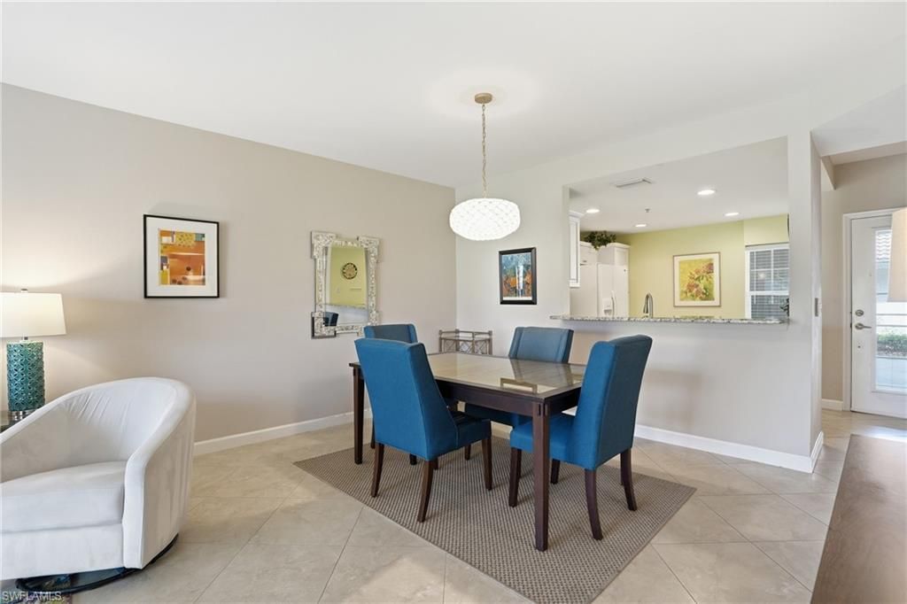 3039 Horizon Ln, Unit 2105, Naples, FL 34109 Photo