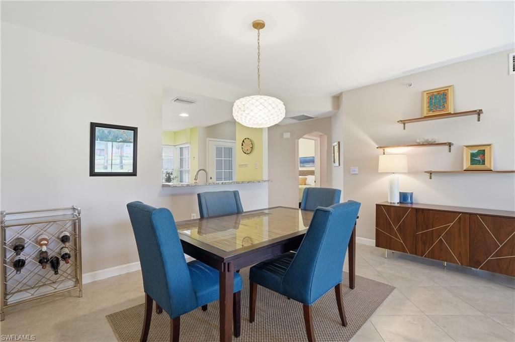 3039 Horizon Ln, Unit 2105, Naples, FL 34109 Photo
