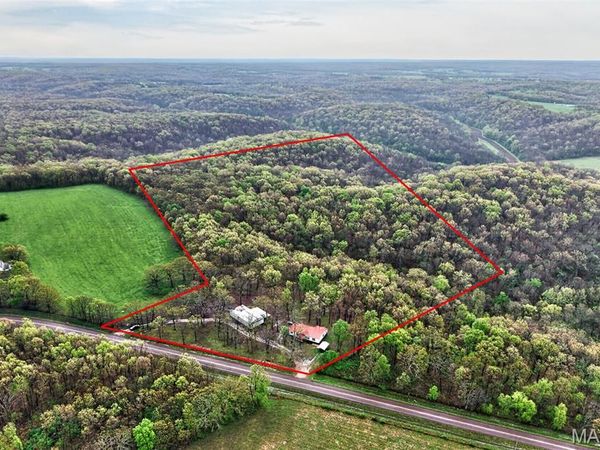13180 Highway NN , Eldridge, MO 65463