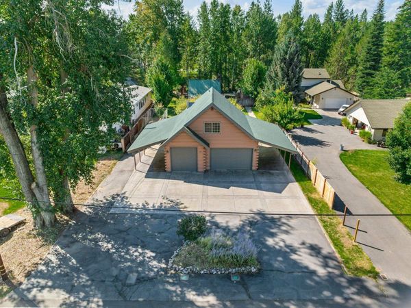 351 Feather River Drive , Chester, CA 96020