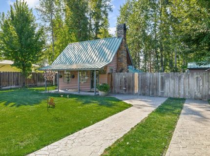 351 Feather River Drive , Chester, CA 96020 Photo