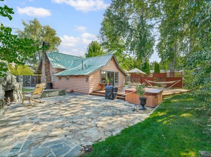 351 Feather River Drive , Chester, CA 96020 Photo
