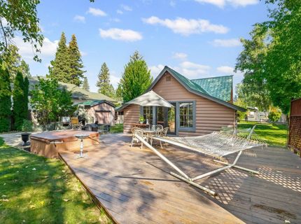 351 Feather River Drive , Chester, CA 96020 Photo