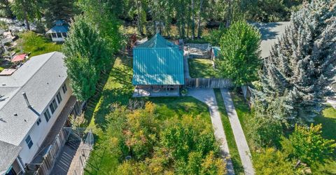 351 Feather River Drive , Chester, CA 96020 Photo