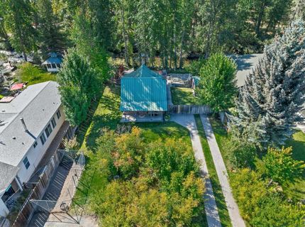 351 Feather River Drive , Chester, CA 96020 Photo