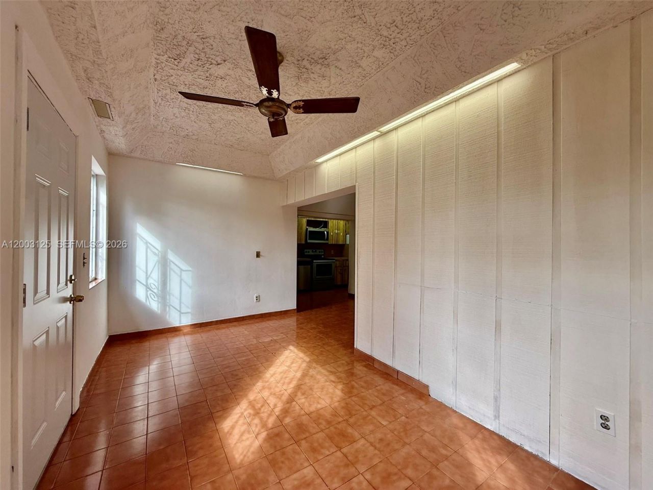 3000 NW 5th St, Miami, FL 33125 Photo