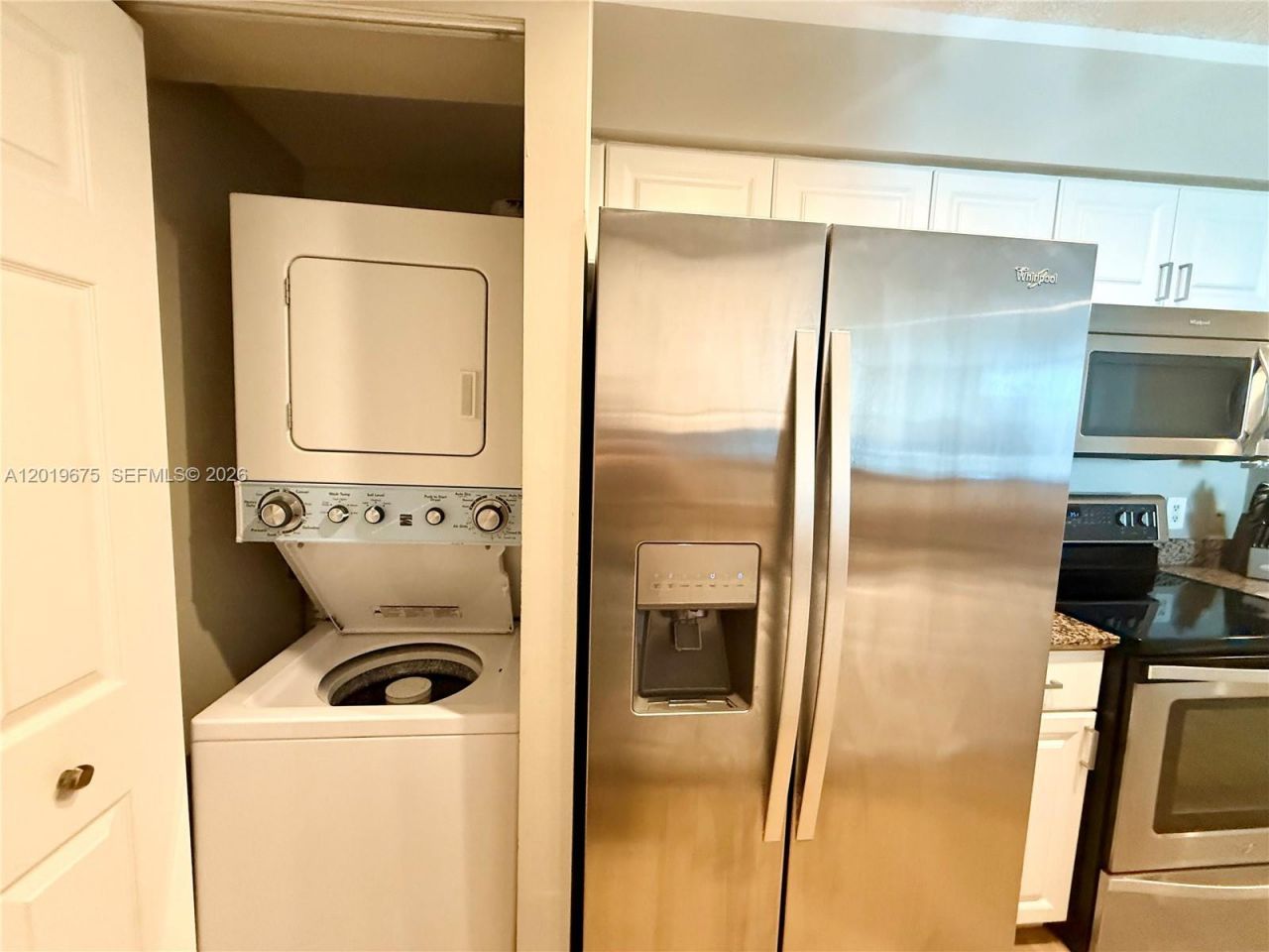 1155 Brickell Bay Dr, Unit 1205, Miami, FL 33131 Photo