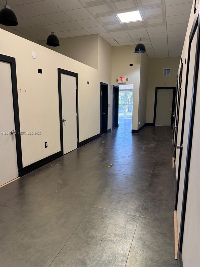4960 NW 165th St , Unit B1, Miami Gardens, FL 33014 Photo