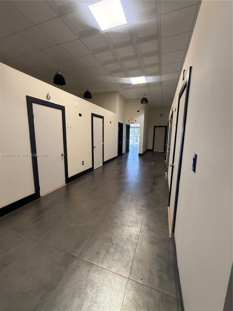 4960 NW 165th St , Unit B1, Miami Gardens, FL 33014 Photo