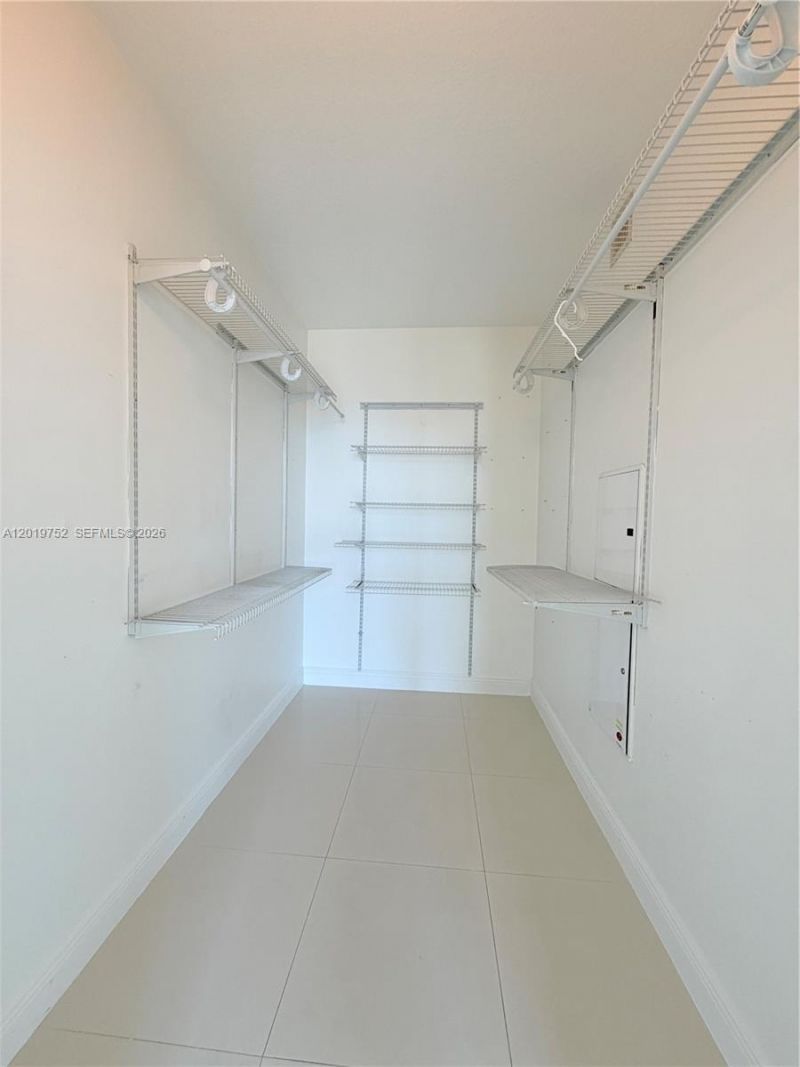 185 SW 7 St , Unit 3412, Miami, FL 33130 Photo
