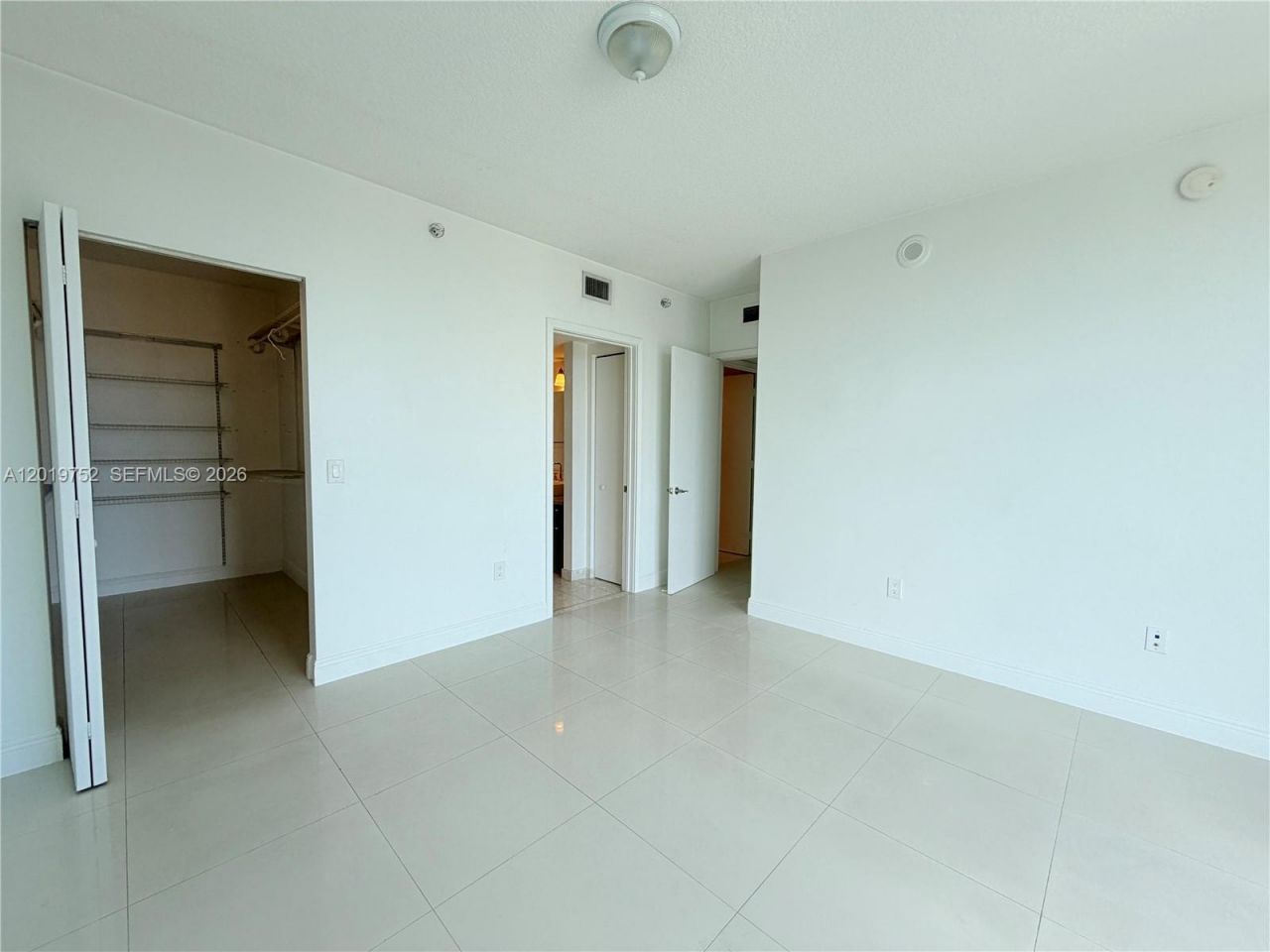 185 SW 7 St , Unit 3412, Miami, FL 33130 Photo