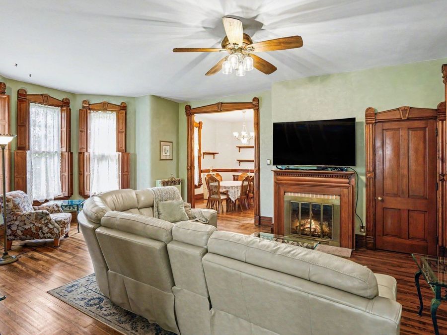Property Image 12