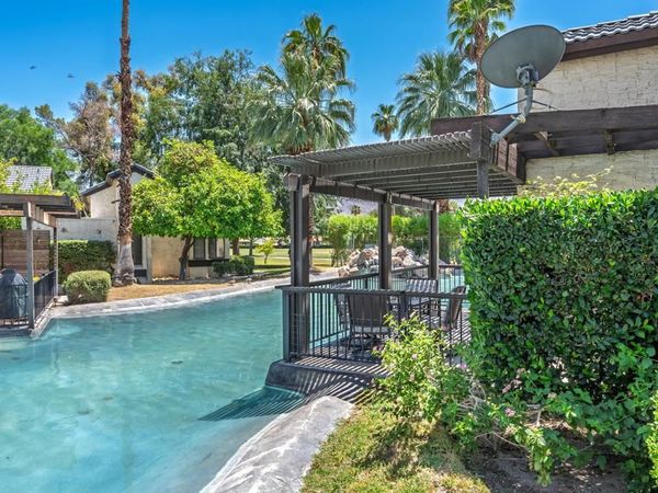 35 Pueblo Vista Drive, Palm Springs, CA 92264