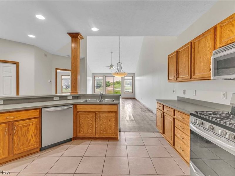 147 Granger Drive , Lagrange, OH 44050 Photo 7
