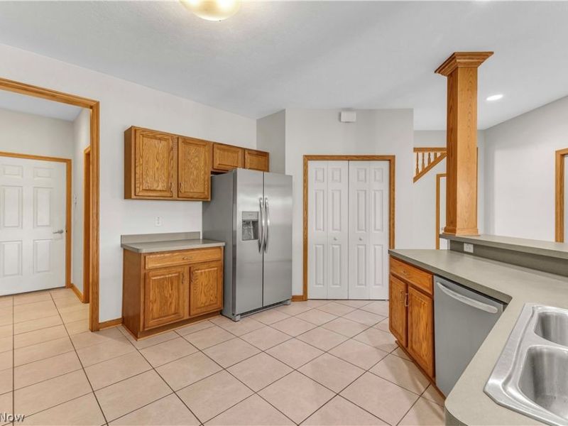 147 Granger Drive , Lagrange, OH 44050 Photo 9