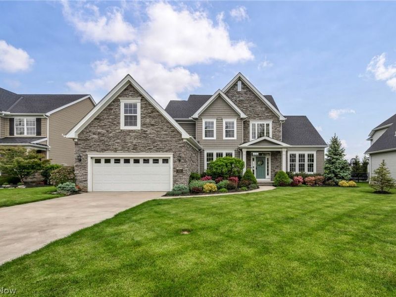 32708 Albion Drive, Avon Lake, OH 44012 Photo 1
