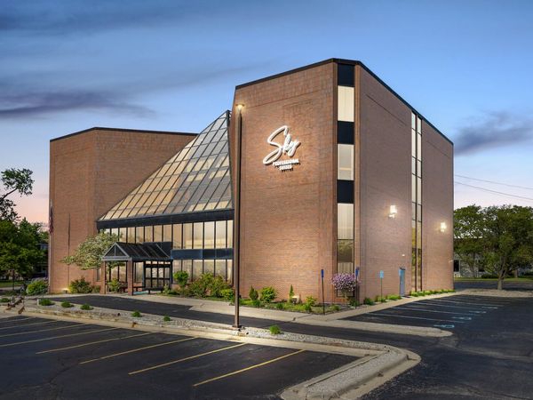 300 W Washington Avenue, Unit #270, Jackson, MI 49201