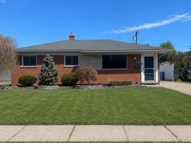 13251 Masonic Boulevard, Warren, MI 48088