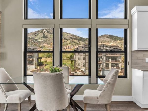 1121 W HELLING CIR, Unit 302, Heber City, UT 84032