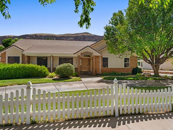 1365 S 325 W, Hurricane, UT 84737
