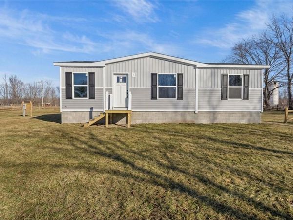 120 Meadow Run, Alburgh, VT 05440