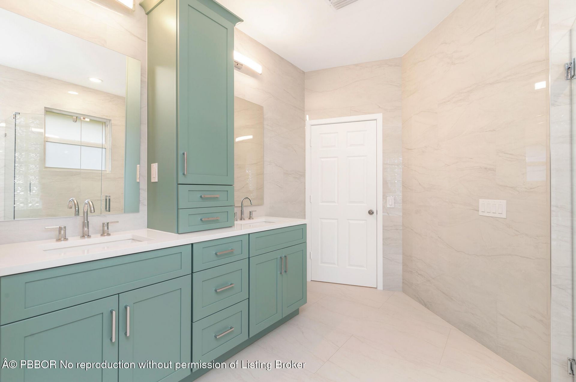 3317 Embassy Drive, West Palm Beach, FL 33401 Photo