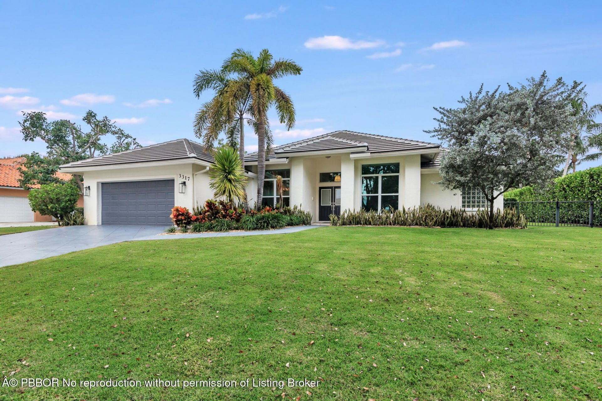 3317 Embassy Drive, West Palm Beach, FL 33401 Photo