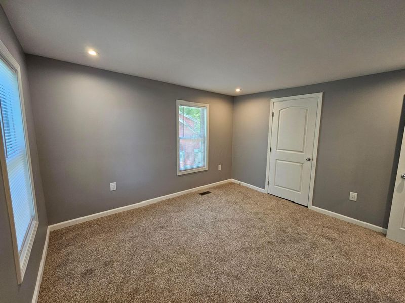 645 N State Street, Marion, OH 43302 Photo 21