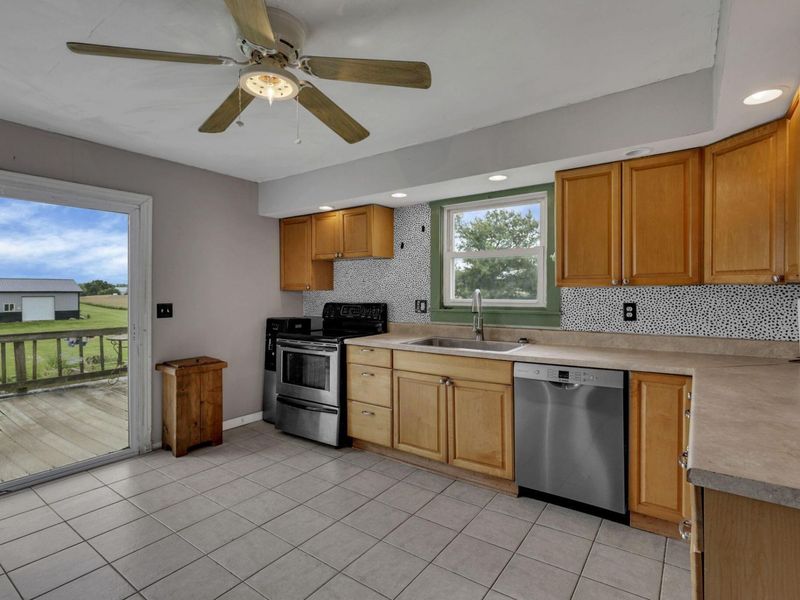 7865 Pleasantville Road NE, Thornville, OH 43076 Photo 12