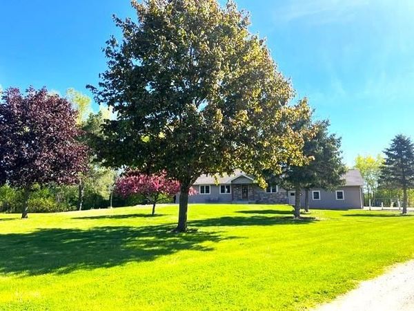 3102 HEISE ROAD, Omro, WI 54963